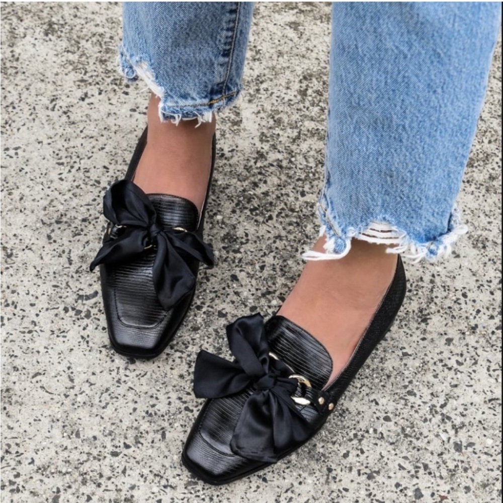 Brando Loafers Black Emboss